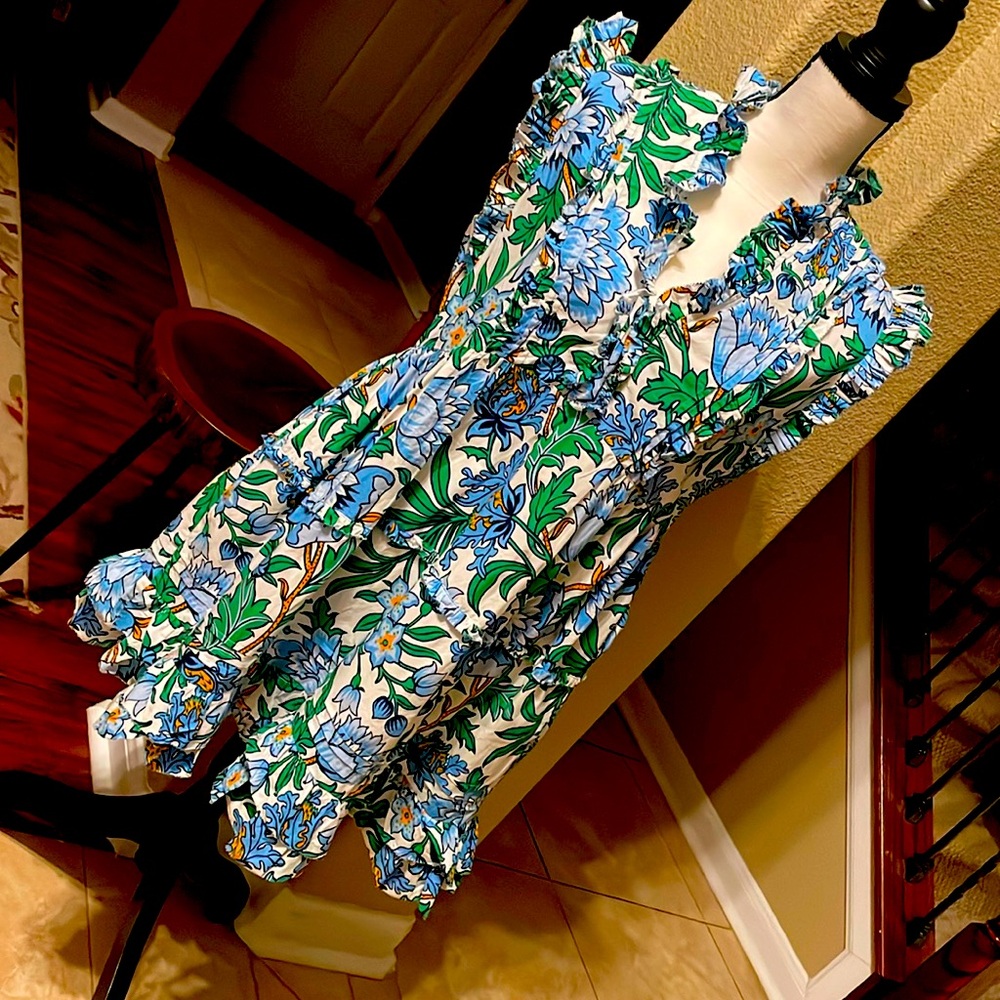 Love the Label Dress. Blue Floral with ruffles . Size M. NEW w/o tags